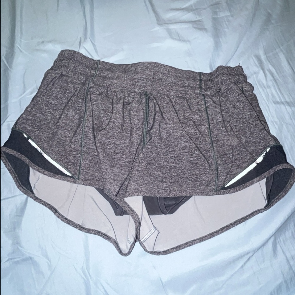 Gray lululemon Hottie Hots Size 8 - length 2.5